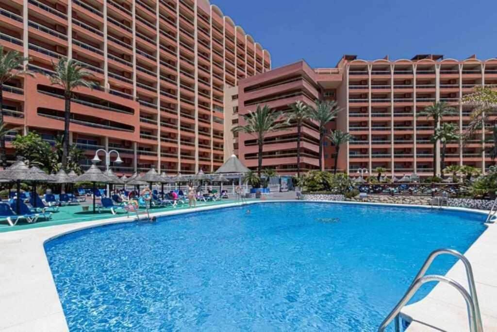 797 Holiday Rentals- Apartamento En Hotel Sunset Frente Al Mar Benalmadena Exterior photo