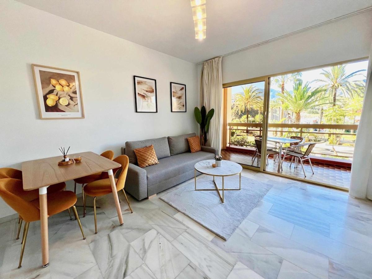 797 Holiday Rentals- Apartamento En Hotel Sunset Frente Al Mar Benalmadena Exterior photo