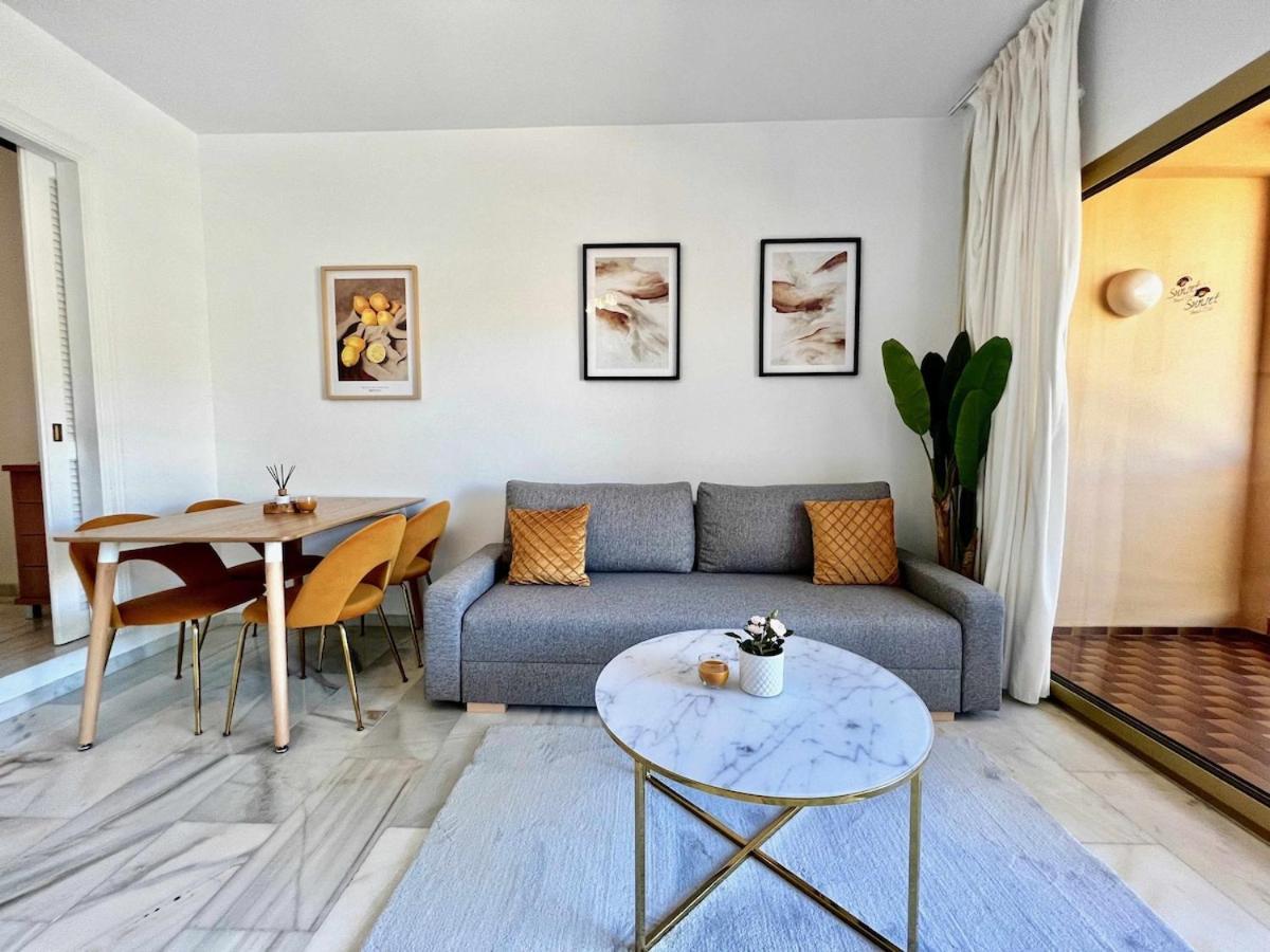 797 Holiday Rentals- Apartamento En Hotel Sunset Frente Al Mar Benalmadena Exterior photo
