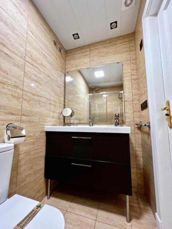 797 Holiday Rentals- Apartamento En Hotel Sunset Frente Al Mar Benalmadena Exterior photo